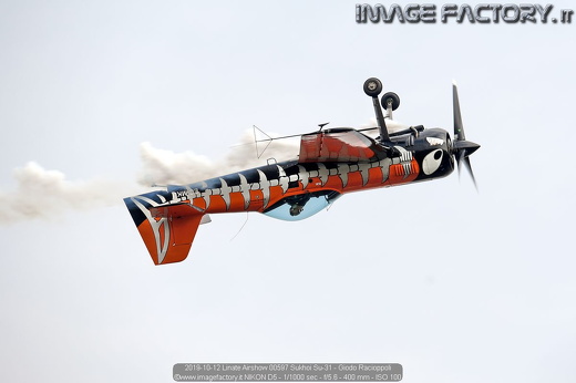 2019-10-12 Linate Airshow 00597 Sukhoi Su-31 - Giodo Racioppoli
